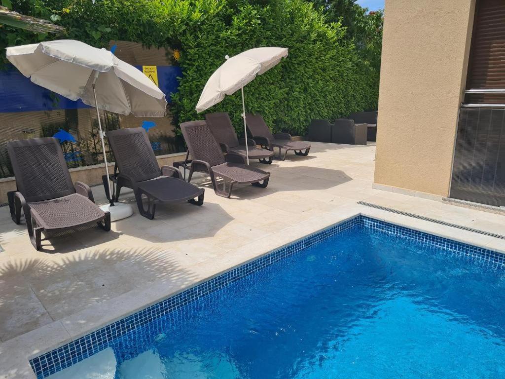 Villa Patricija-Apartmani Poreč Eksteriør bilde